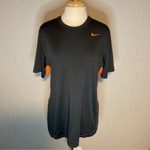 Nike Dri-Fit Men’s T-Shirt Pullover Gray Orange Size Large